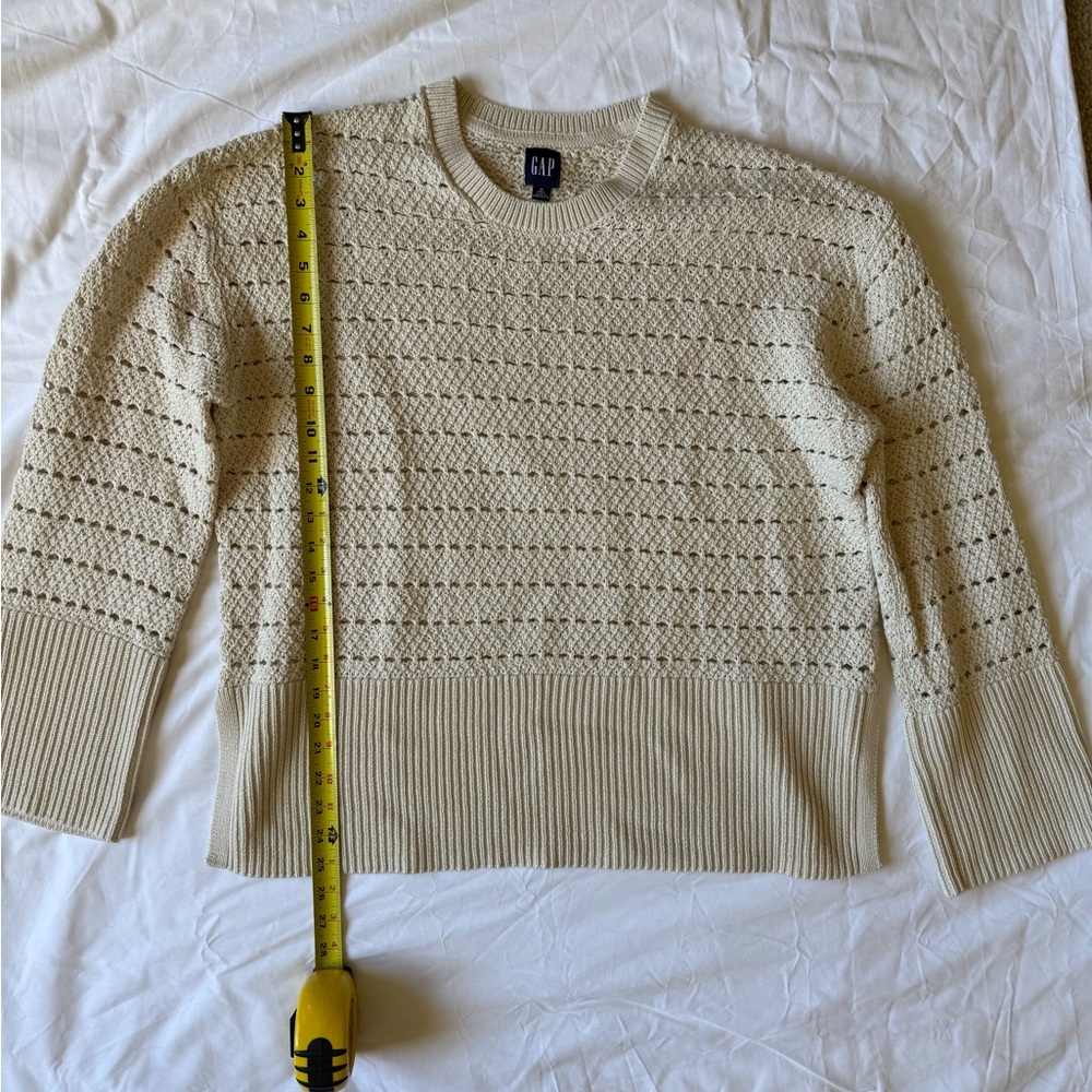 Gap Women medium Tall knit Sweater with Split Hem oatmeal beige neutral